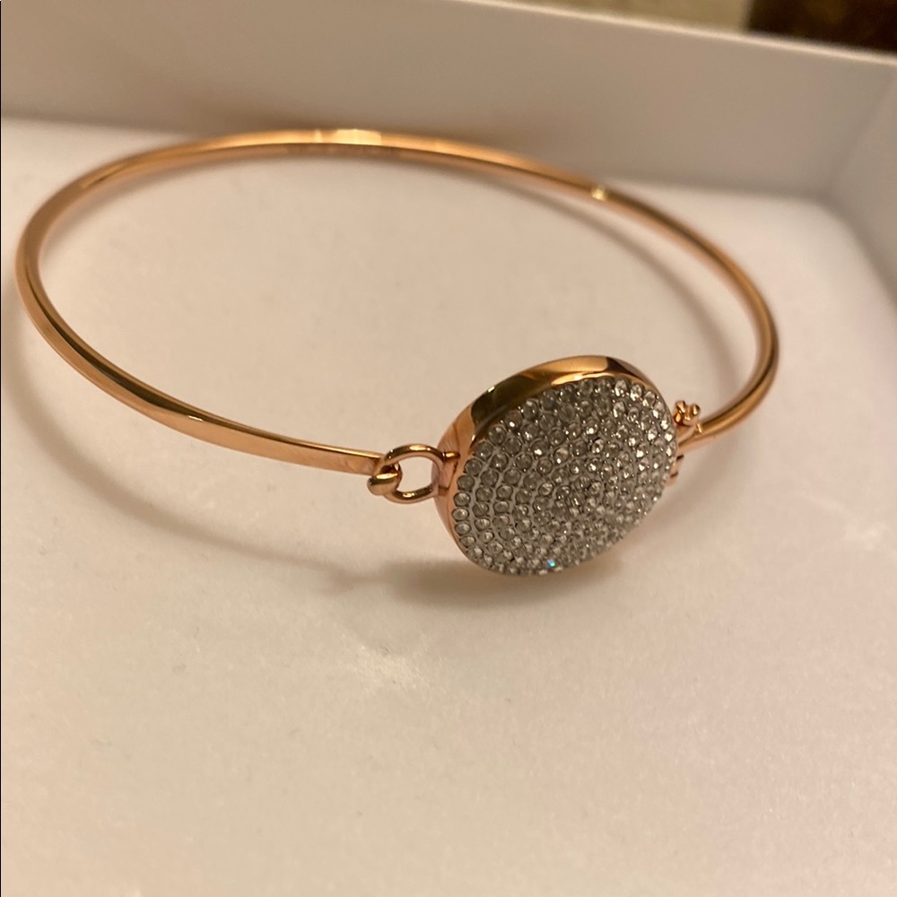 Elegant Michael Kors rose gold